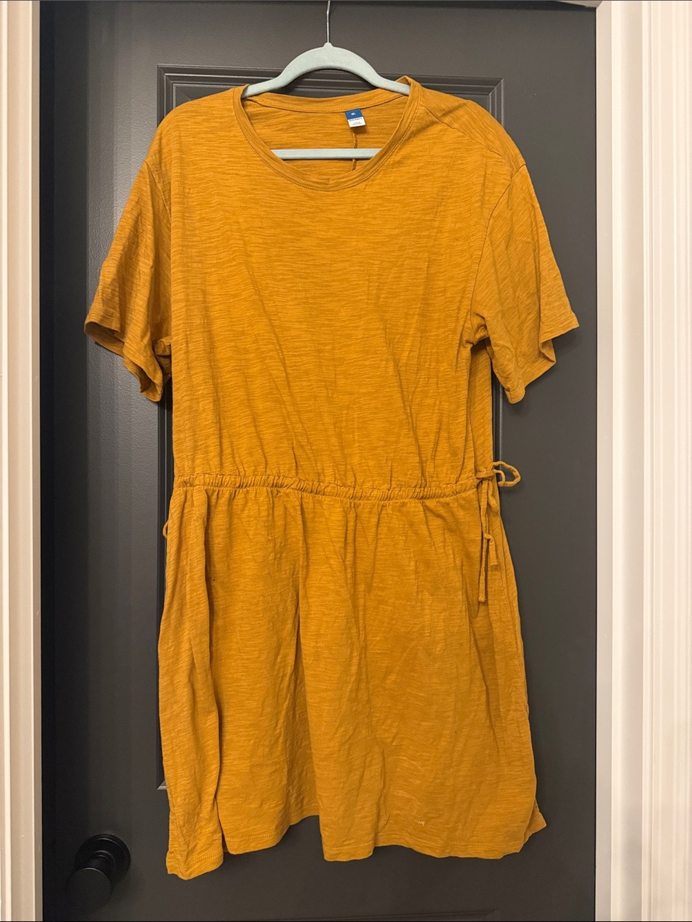 Old Navy Casual Tie-Waist Women's Dress - Mustard Yellow